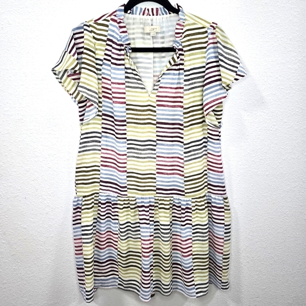 Loft Womens Drop Waist SunDress Colorful Print Flutter Sleeves Key Hole Size S.